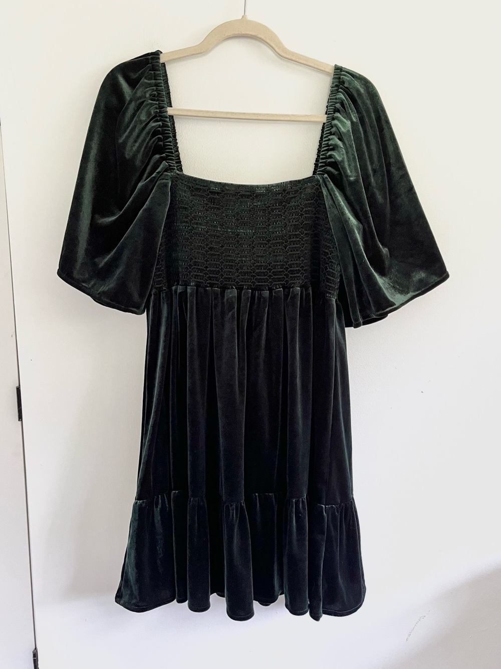 Chelsea & Violet Green Velvet Smocked Mini Dress Festive Elegant Holiday Formal